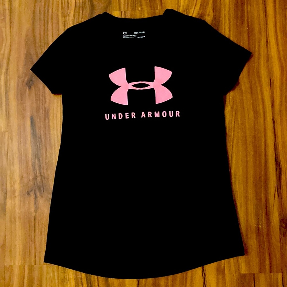 Under Armour youth XL shirt